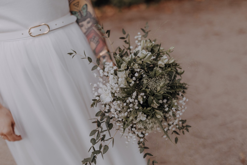 standesamtliche Hochzeit im Rathaus pankow. Paarfotos und familienfotos im Bürgerpark in pankow in berlin. Hochzeitsfotos und Gruppenfotos.